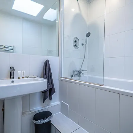 Appartamento 2 Bed Camden Town Sec To Tube Londra Esterno foto